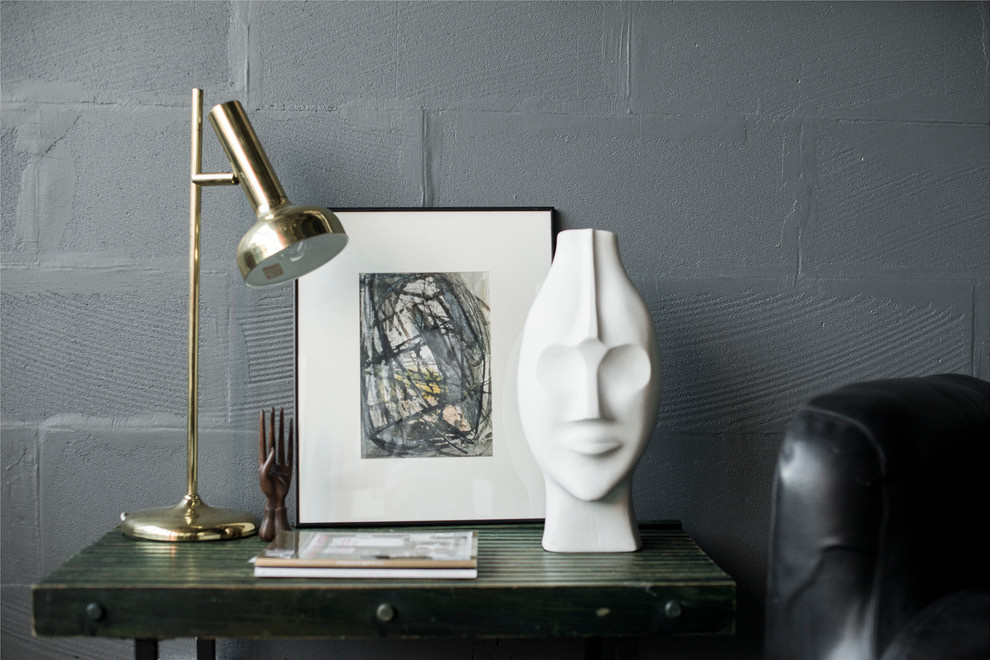 Портрет: В гостях у Татьяны директора магазина винтажной мебели Repeat Story