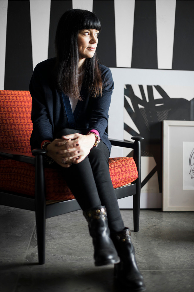 Портрет: В гостях у Татьяны директора магазина винтажной мебели Repeat Story