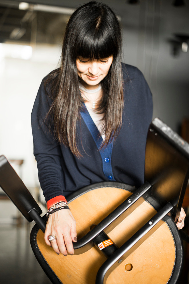 Портрет: В гостях у Татьяны директора магазина винтажной мебели Repeat Story