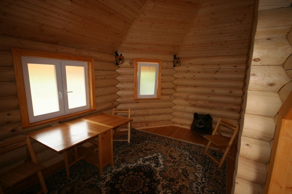 Баня из оцилиндрованного бревна "Песня"