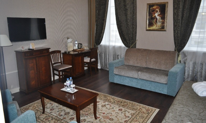 Петр Отель