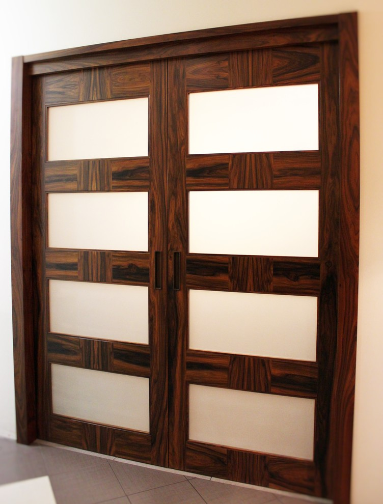 Обложка проекта: Двери