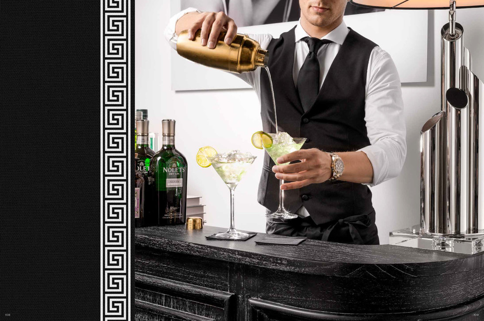 Винтажный бар от Eichholtz