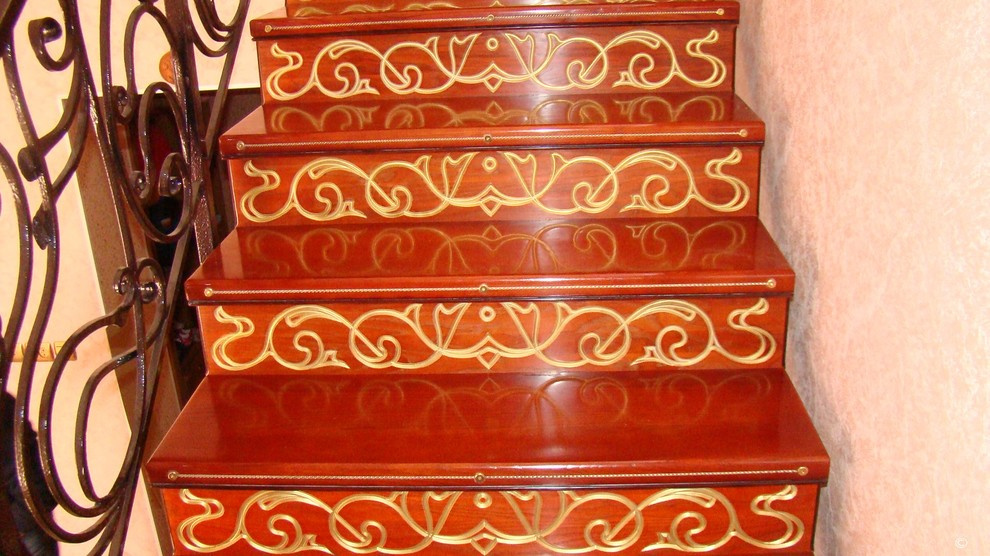 Деревянная лестница