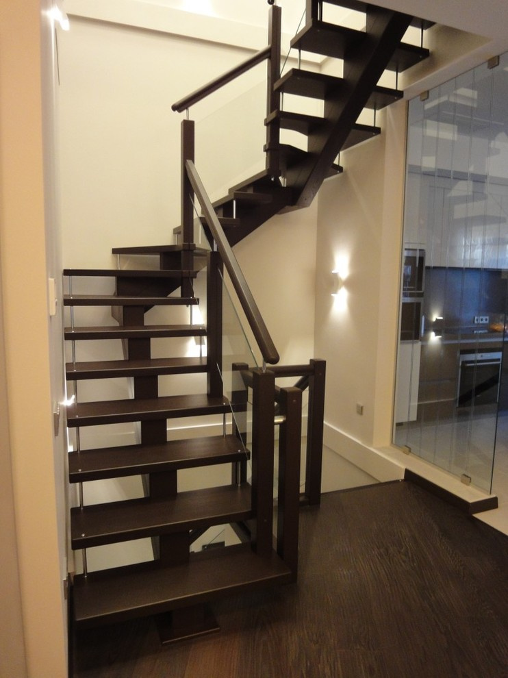 Лестница Armani на второй этаж