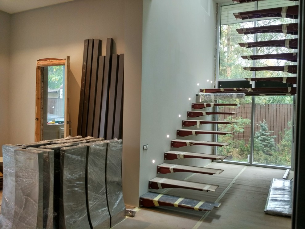 Лестница в форме крыла чайки в Репино