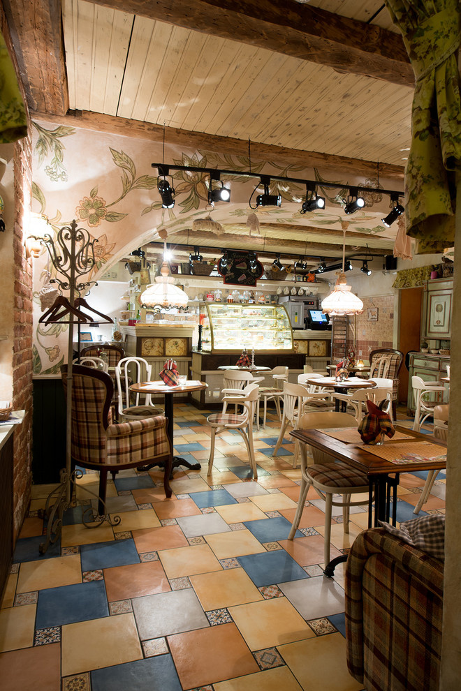 Ресторан "Гости" в Петербурге по Малой Морской улице