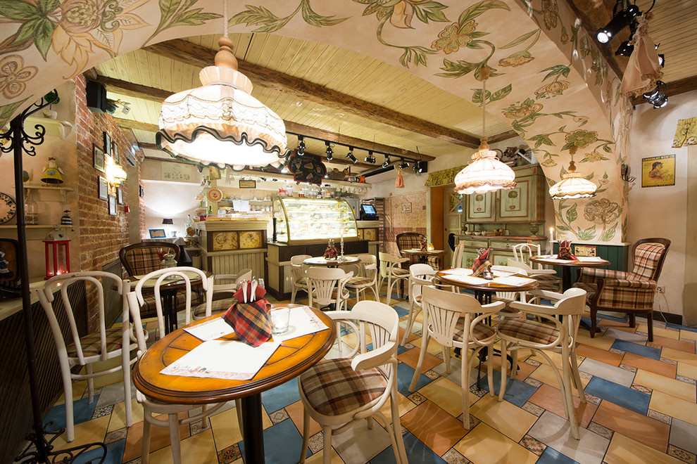 Ресторан "Гости" в Петербурге по Малой Морской улице