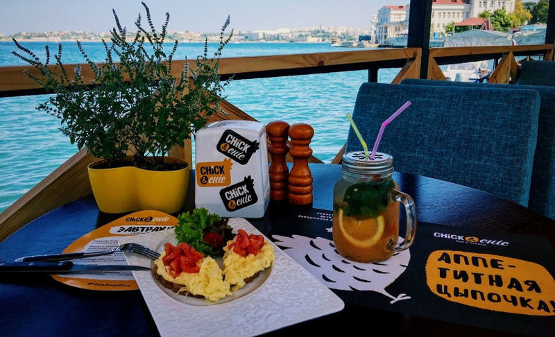 Диваны для кафе