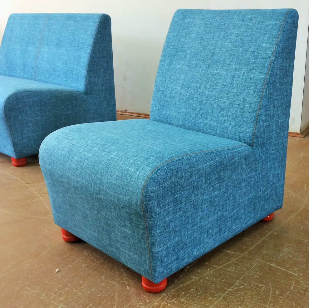 Обложка проекта: Диваны для кафе