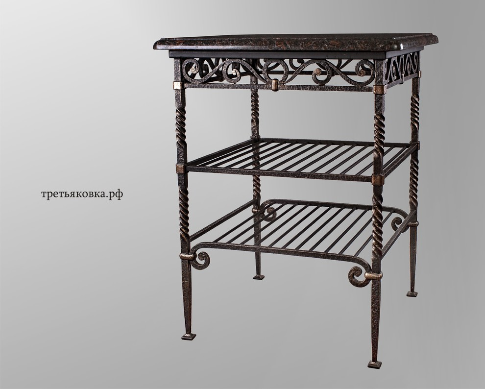 Кованый мангал, стол разделочный, кочерга воронёная