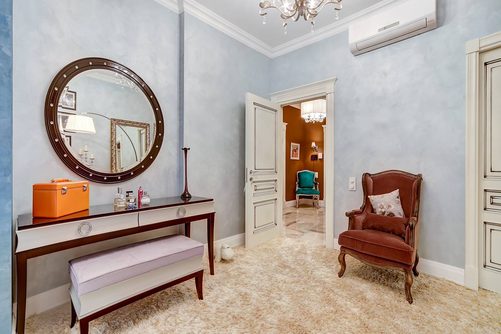 HOUZZ в гостях. Квартира на Васильевском острове.