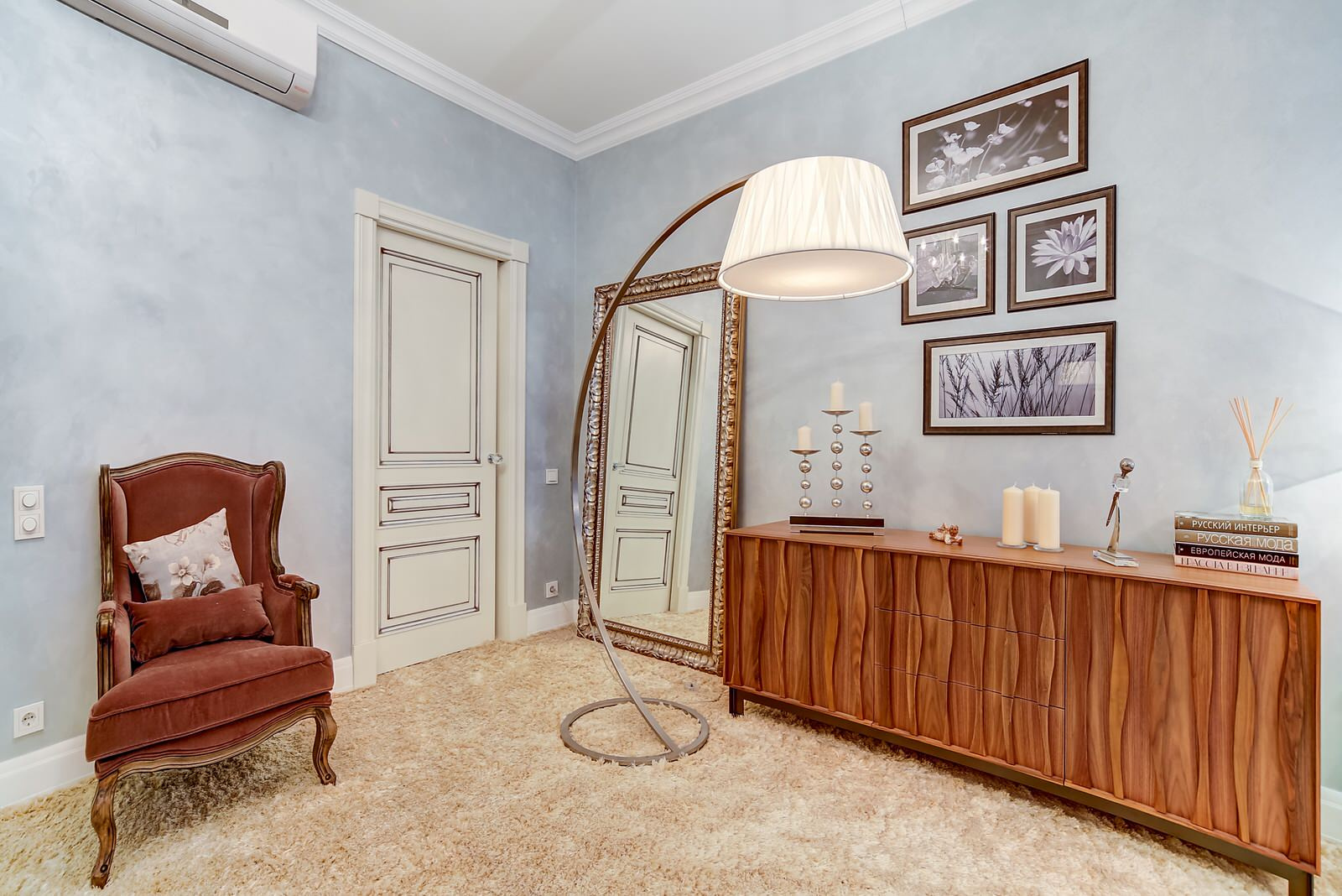 HOUZZ в гостях. Квартира на Васильевском острове.