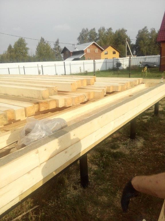 Дома, бани из бревна и бруса