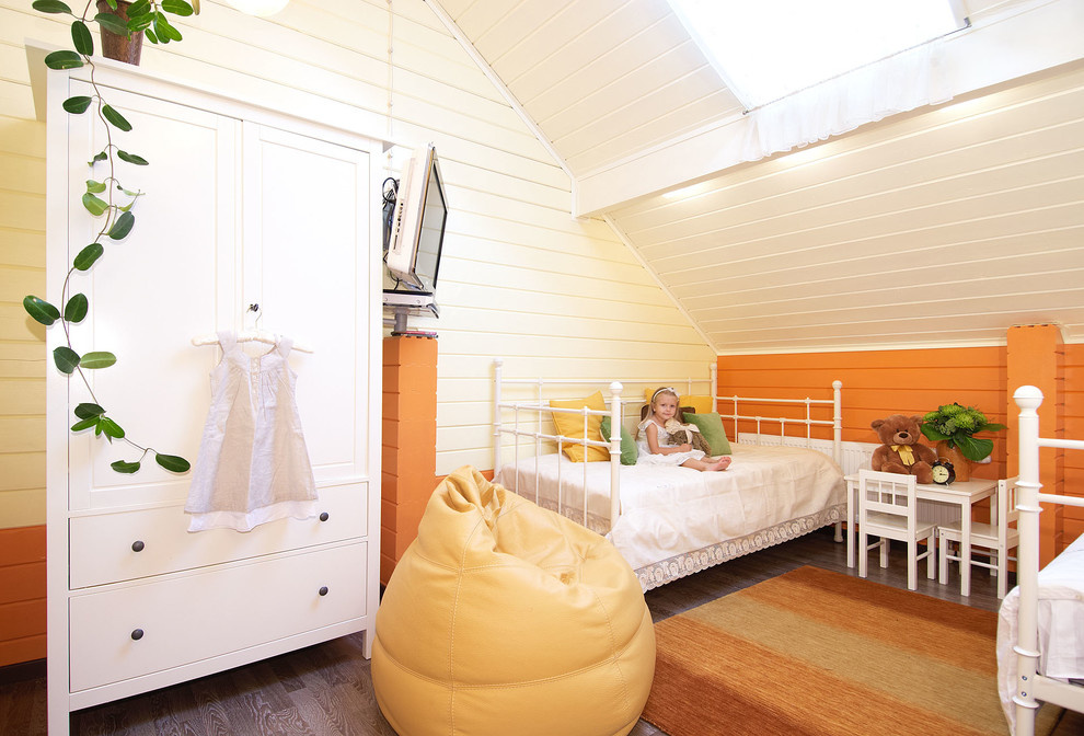 Дом из дерева в современном стиле