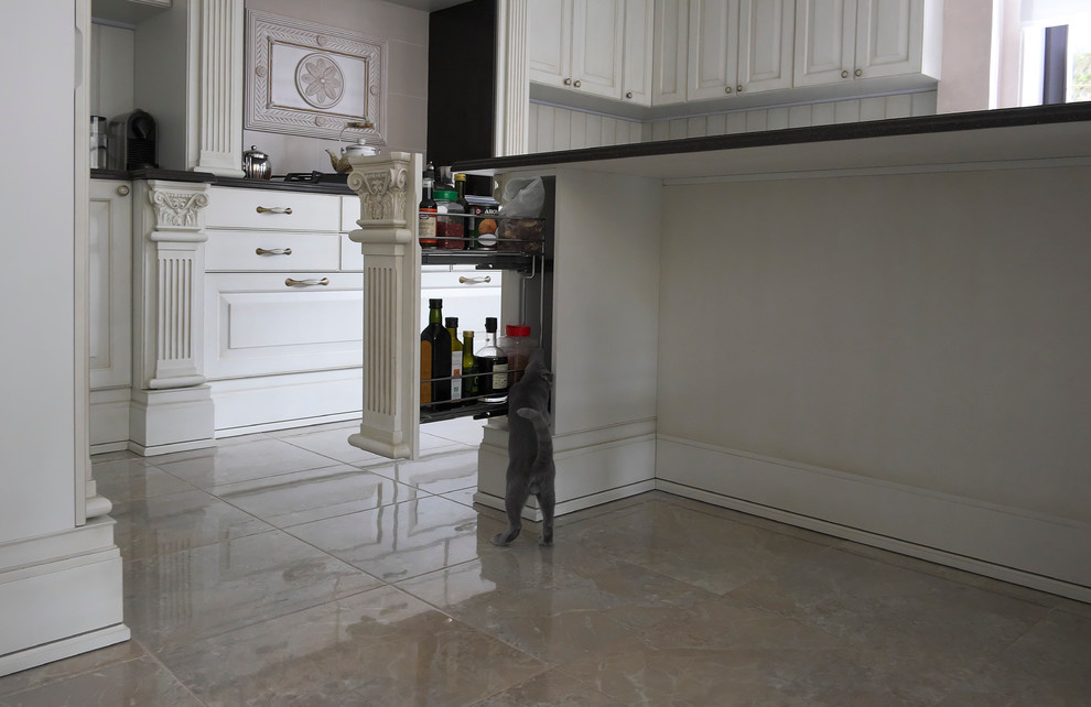 Элитная кухня для загородного дома