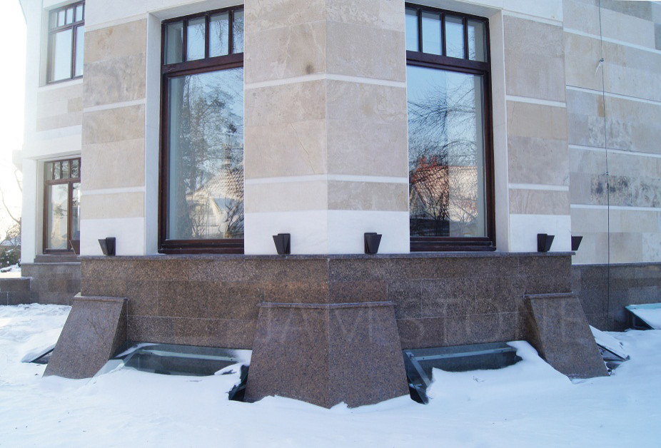 Облицовка цоколя