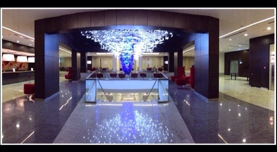 холл Azimut Hotel Sochi