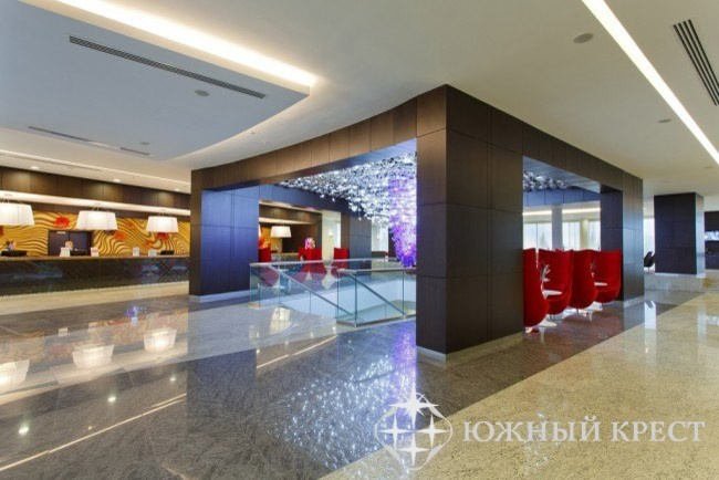 холл Azimut Hotel Sochi