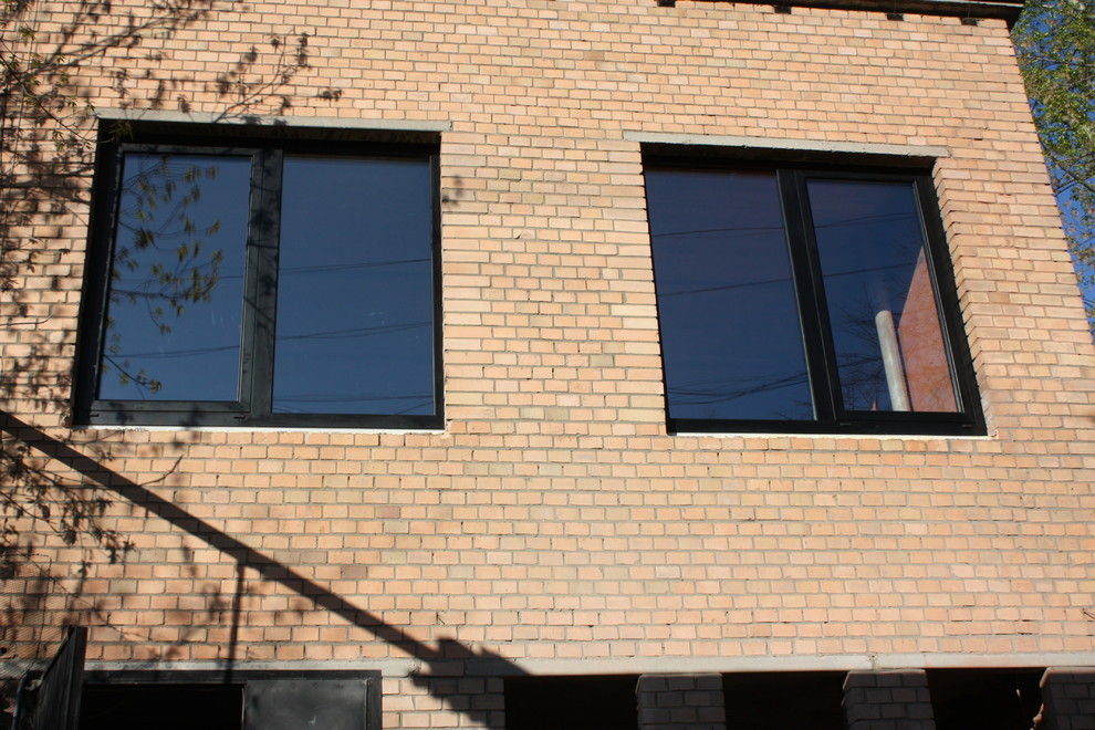 Обложка проекта: Черные теплые алюминиевые окна