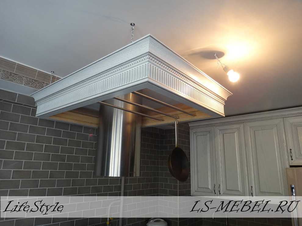 Кухня с островом (фасады Италия)