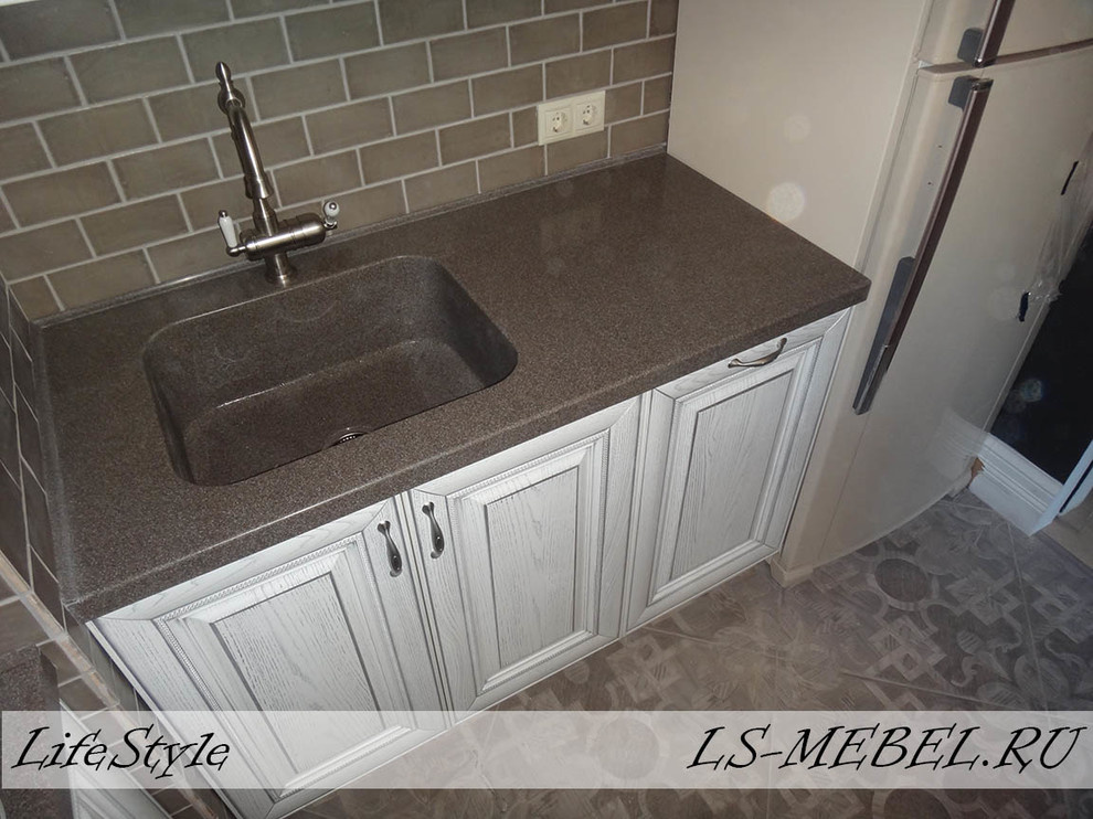 Кухня с островом (фасады Италия)