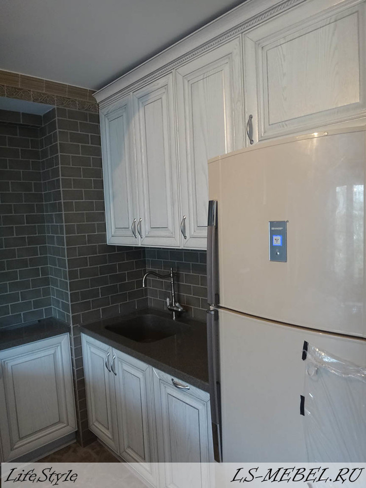 Кухня с островом (фасады Италия)