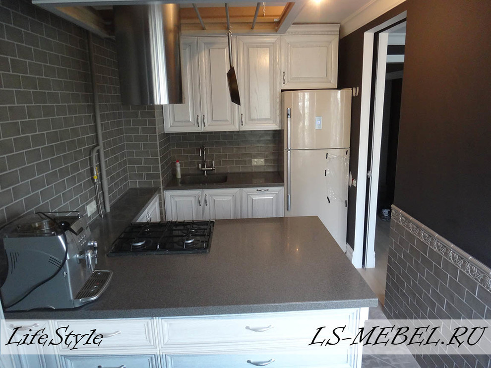 Кухня с островом (фасады Италия)