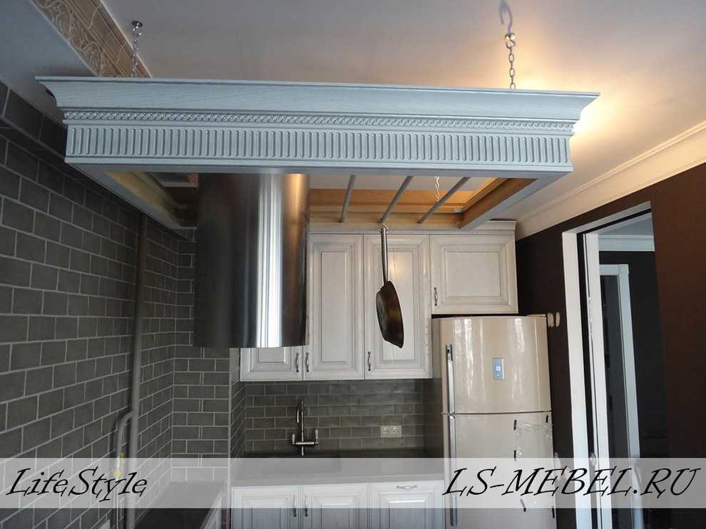 Кухня с островом (фасады Италия)