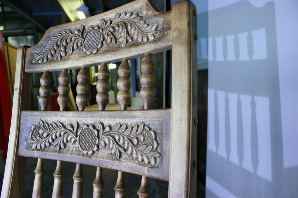 Кресло-качалка.