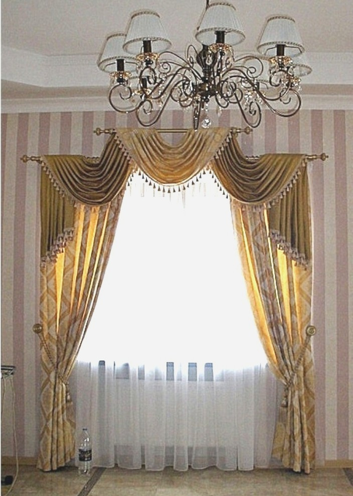 Шторы с ламбрекеном