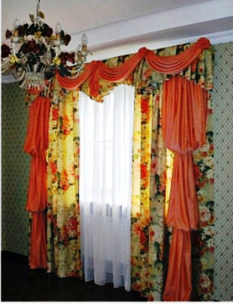 Шторы с ламбрекеном