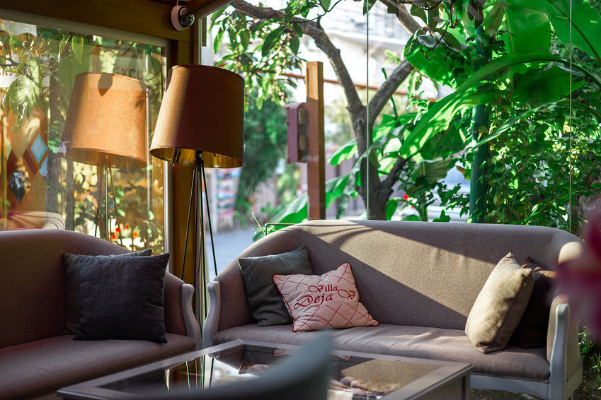 Обложка проекта: Ресепшн в гостинице