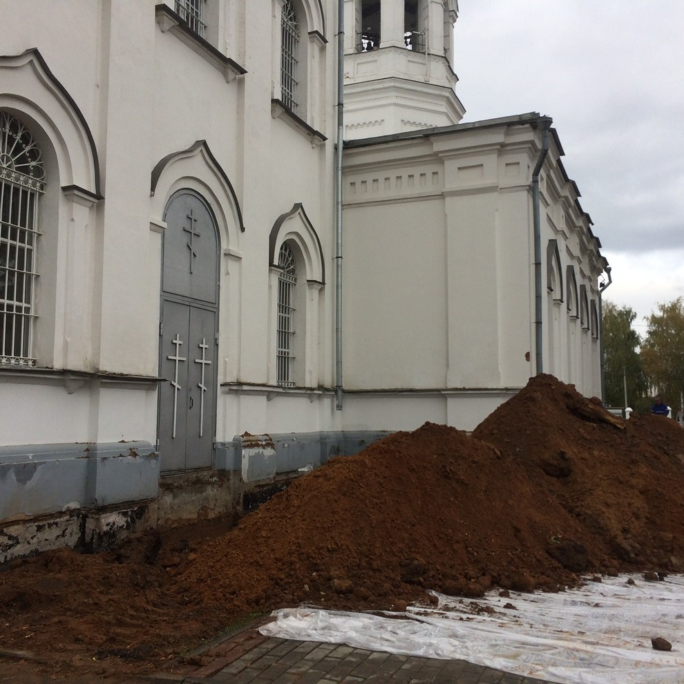 Устройство гидроизоляции и дренажной системы в храме Рождества Христова в Митино