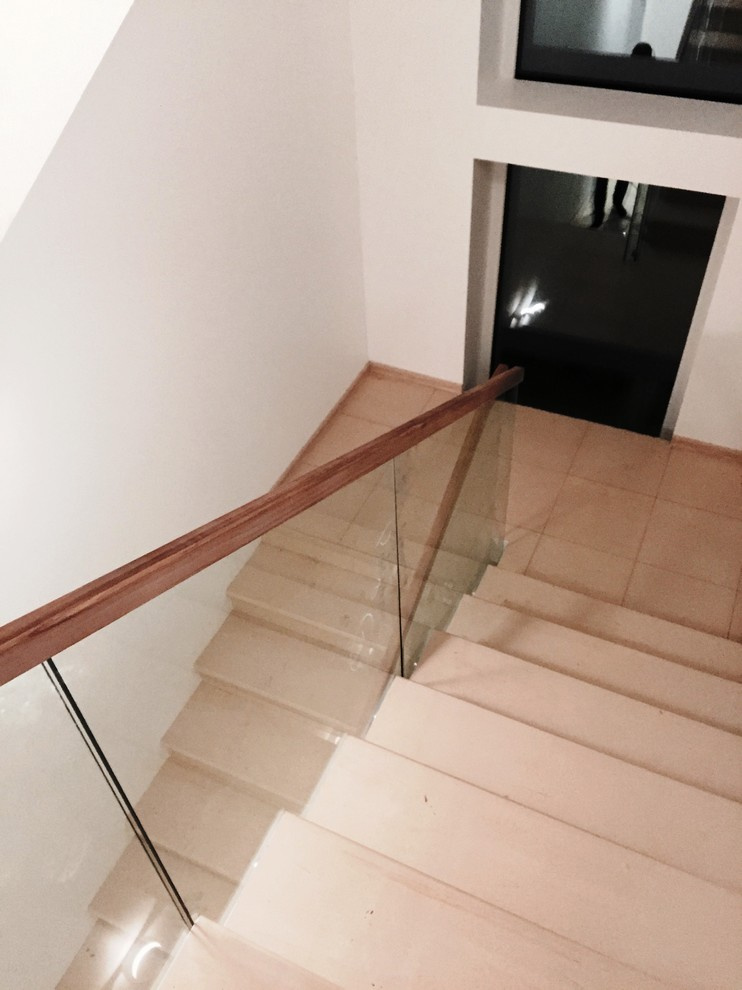 Самонесущие ограждения из стекла Маршаг