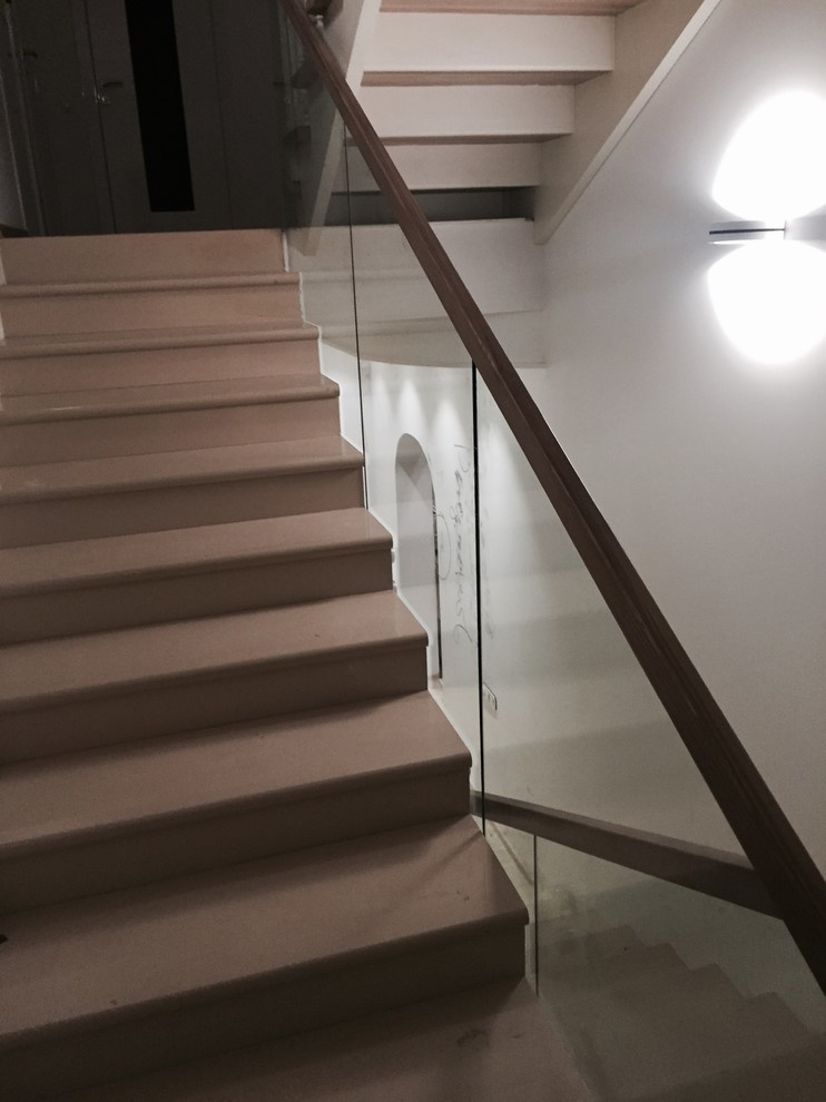 Самонесущие ограждения из стекла Маршаг