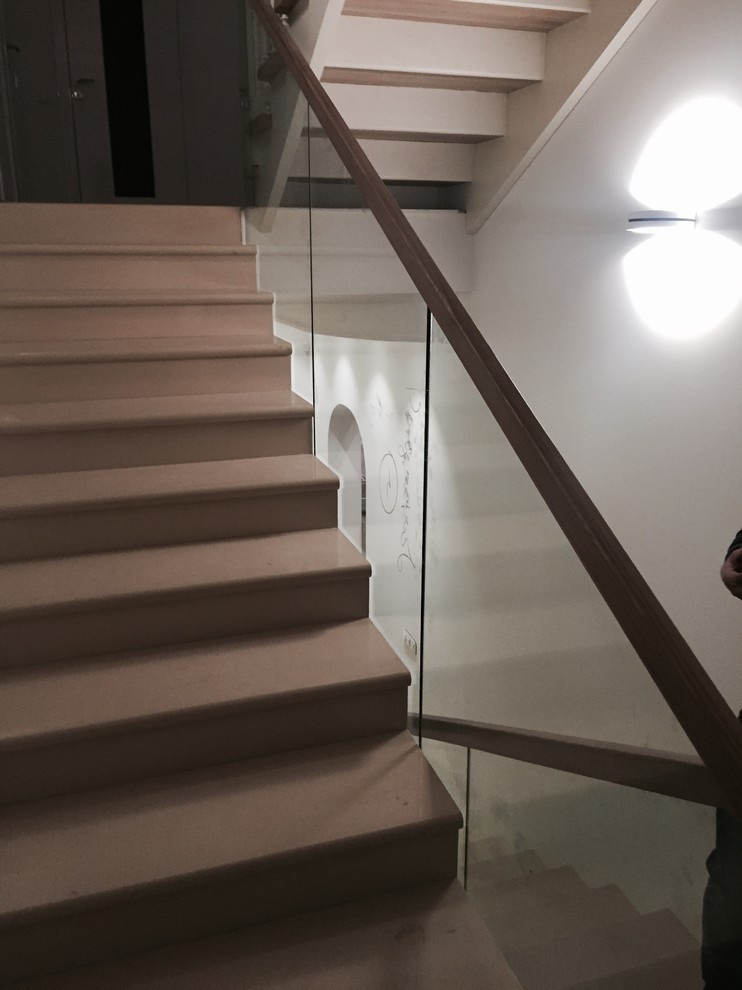 Самонесущие ограждения из стекла Маршаг