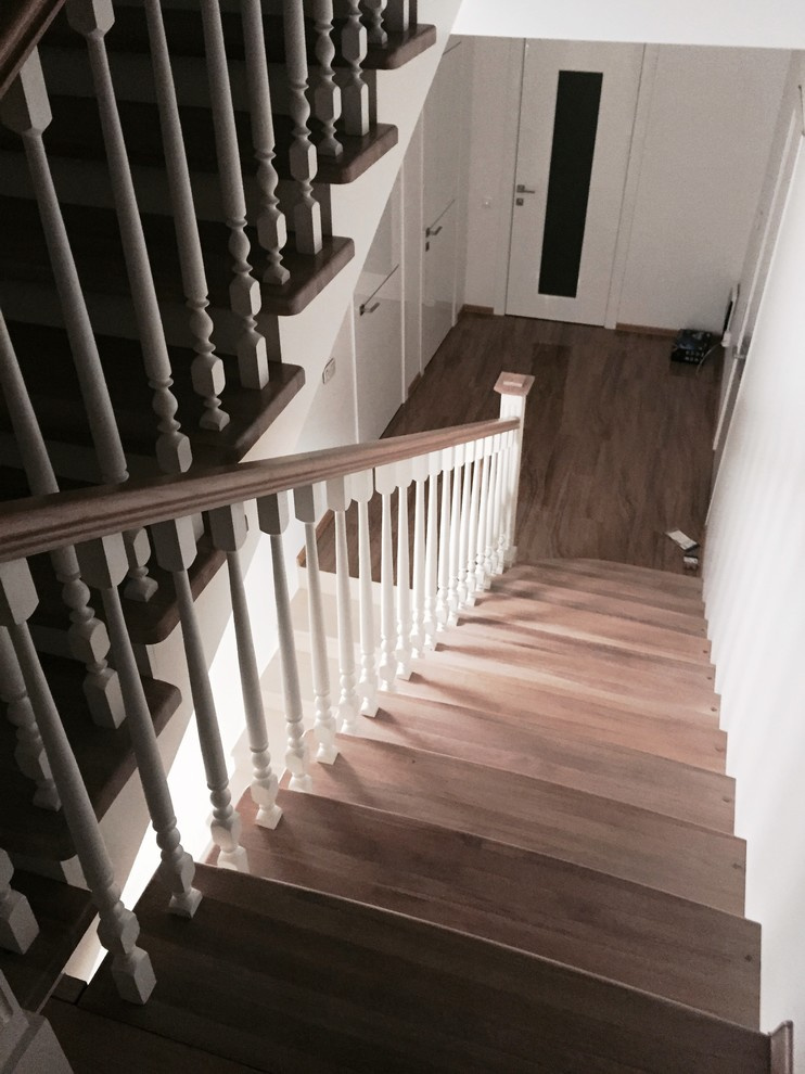 Самонесущие ограждения из стекла Маршаг