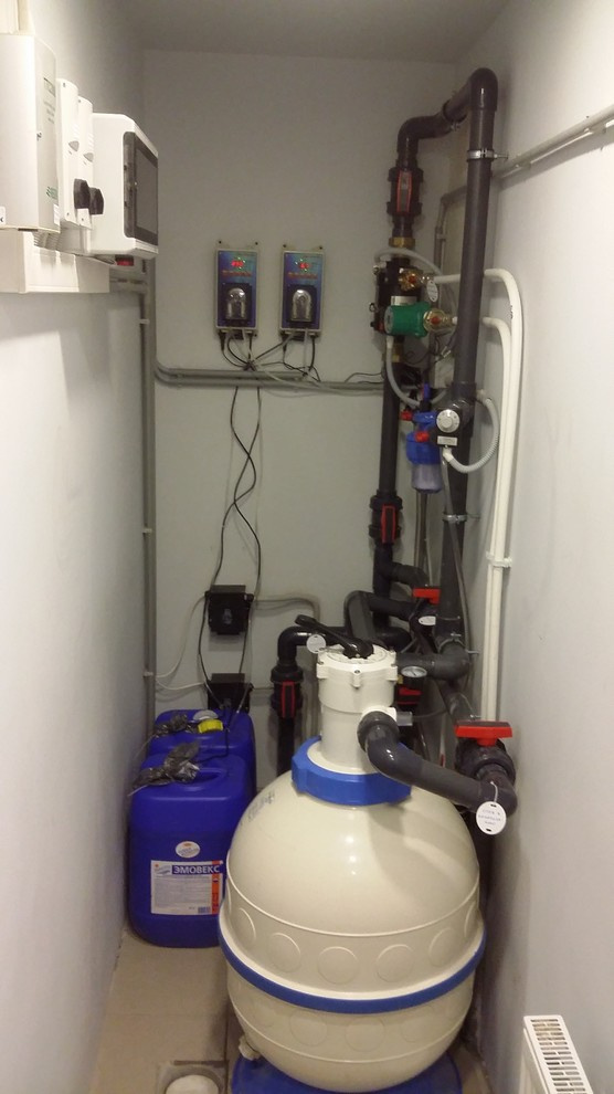 Бассейны уличный и внутридомовой в частном домовладении