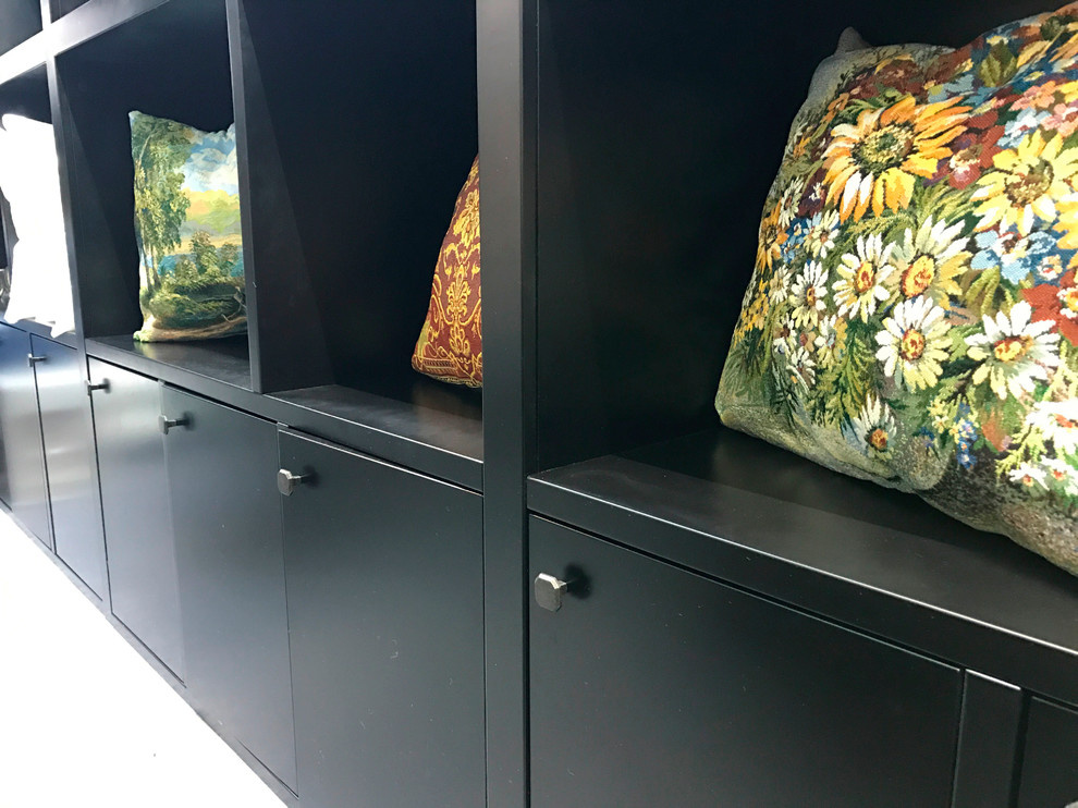 Шкаф-стеллаж ЦВК "Экспоцентр"