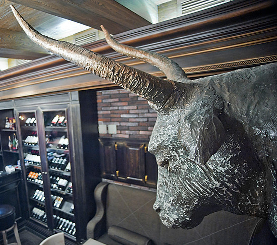 Интерьерная скульптура