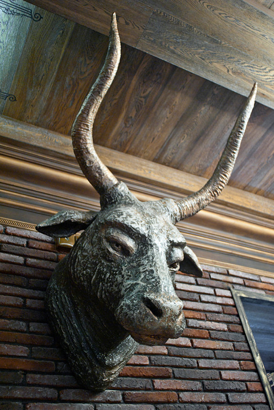 Интерьерная скульптура