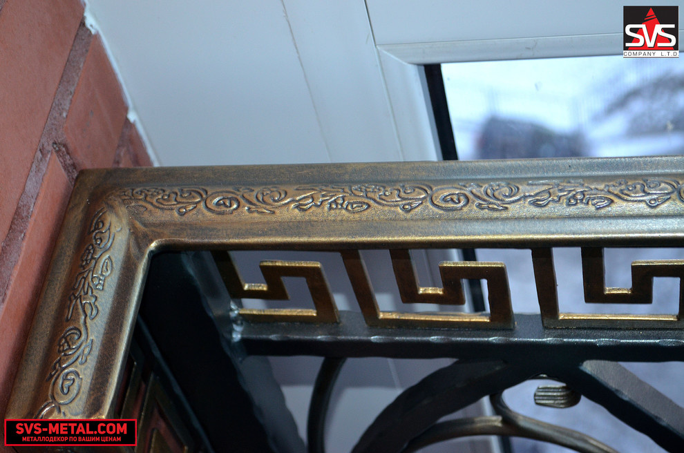 балкон VERSACE