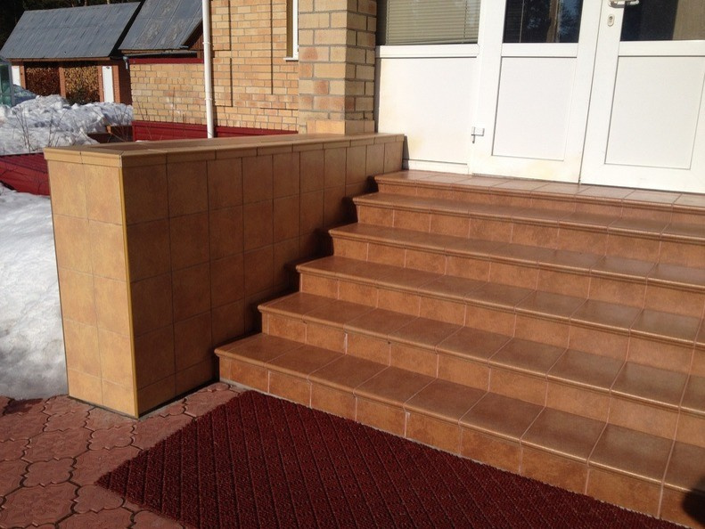 Наши объекты. Клинкерные ступени и плитка Stroher