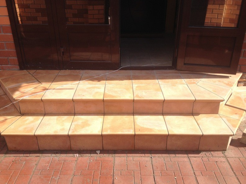 Наши объекты. Клинкерные ступени и плитка Stroher