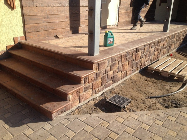 Наши объекты. Клинкерные ступени и плитка Stroher