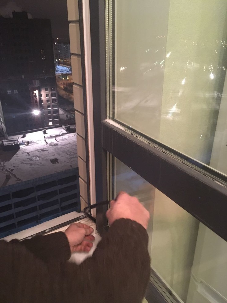 Замена уплотнителя на окне