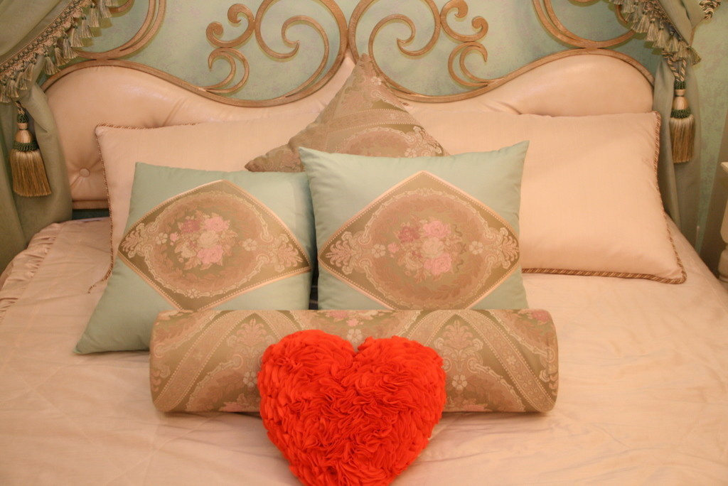 Сказочный домик для троих