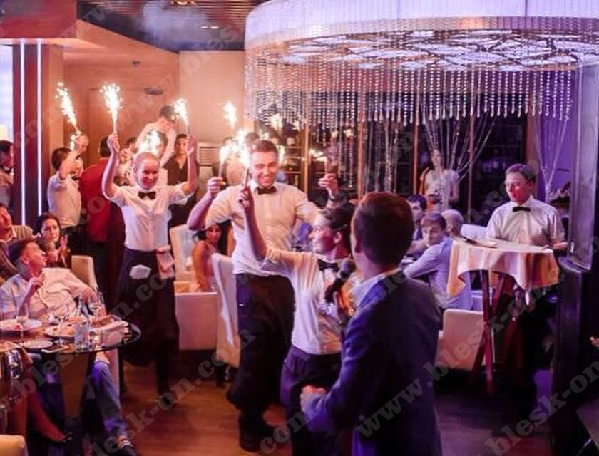 "СВЕТЛЫЙ RESTAURANT&BAR"