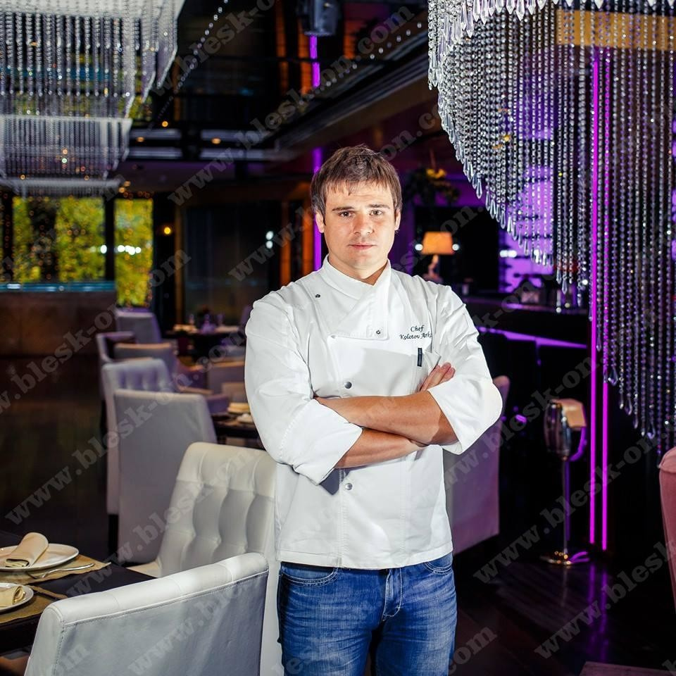 "СВЕТЛЫЙ RESTAURANT&BAR"